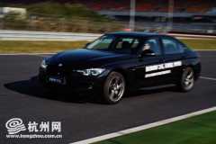 ɫ  BMW 3ϵ